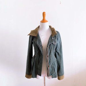 Free People / Embroidered Crop Jacket